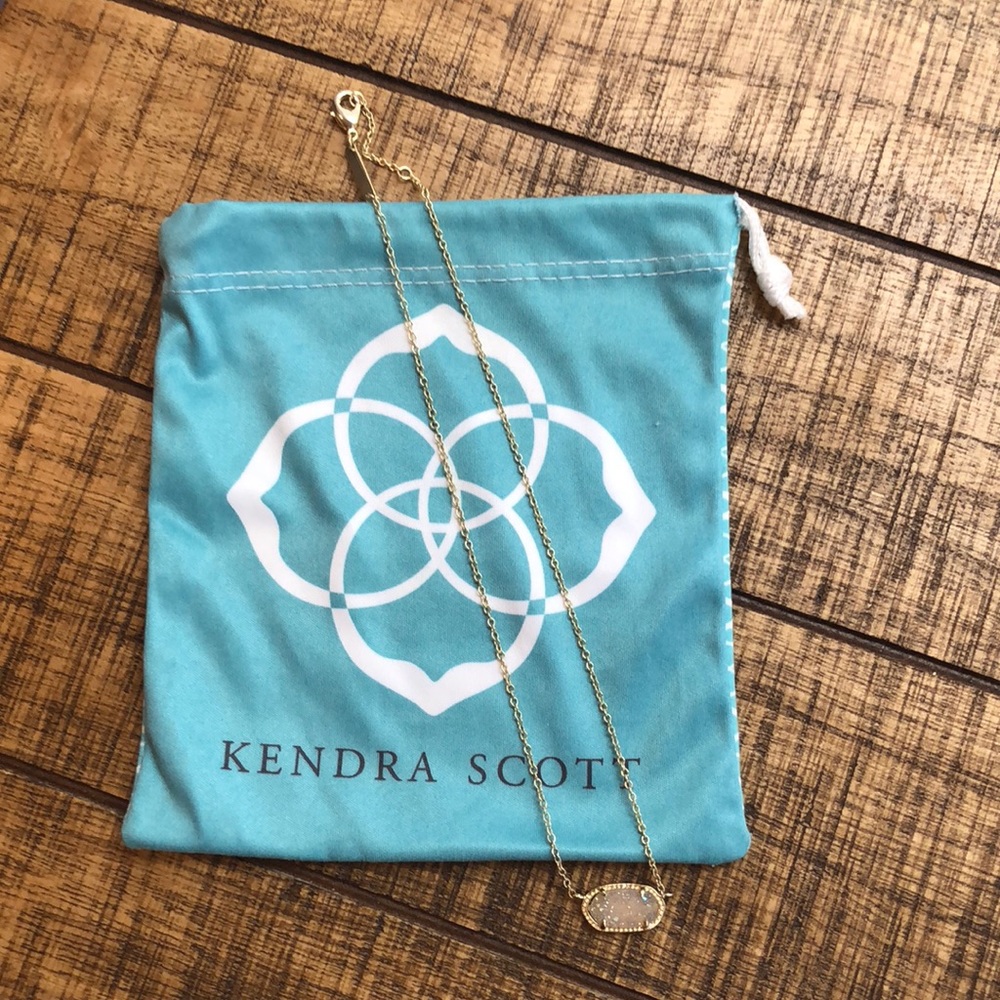 Kendra Scott Necklace